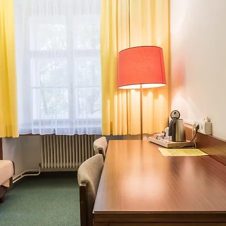 Benediktushaus Im Schottenstift 3* Wien