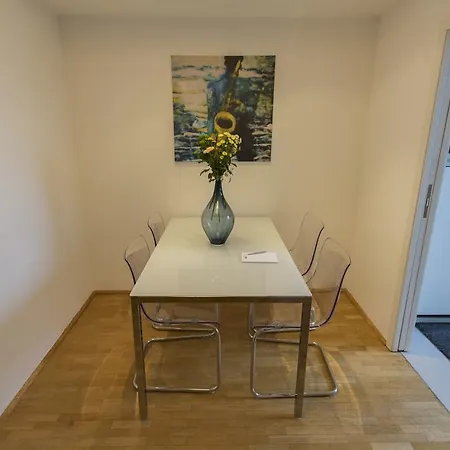 Starlight Renngasse Aparthotel