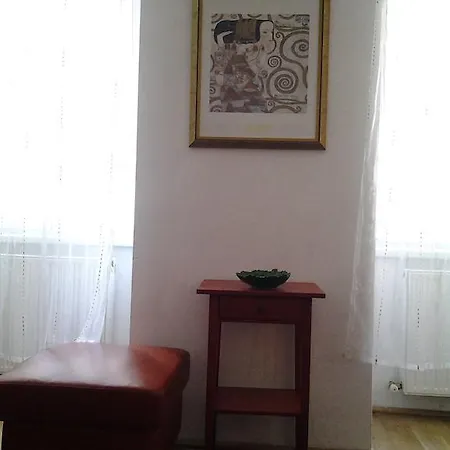 Apartment Center Margareten *