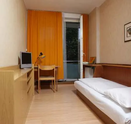 Academia Hotel