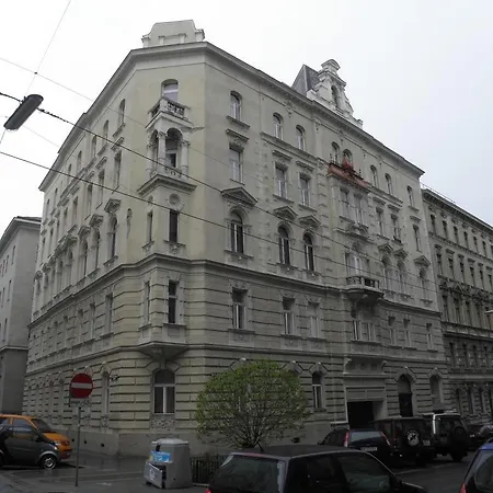 Fuchsthallergasse Apartment Vienna