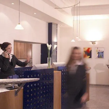 Starlight Salzgries 4* Vienna