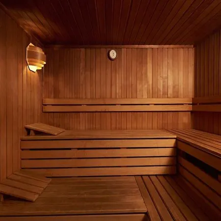 Aparthotel Starlight Salzgries 4*