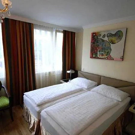 Attaché Hotel Vienna
