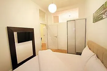 Apartment Aurellia Serviced Apartments *