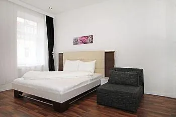 Aurellia Serviced Apartments Apartment