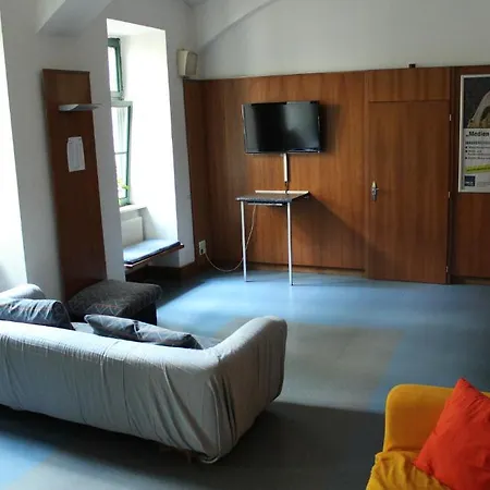 Porzellaneum Hostel