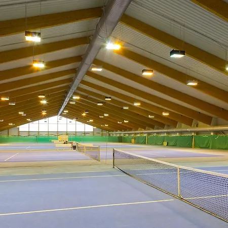 Vienna Sporthotel Отель Вена