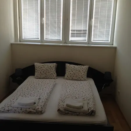 Debo Schoenbrunner Strasse - Contactless Check In Apartment *