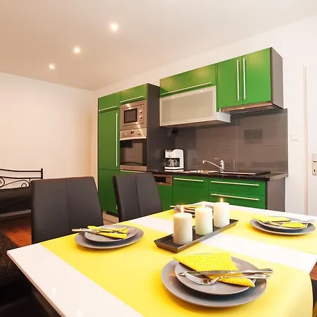 Apartment Theresianum Deluxe *