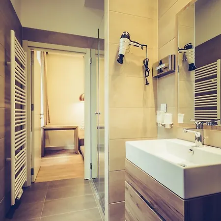 Aurellia City Apartment *