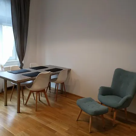 Design Place 1030 Apartment *