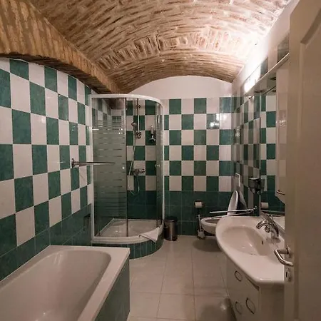 Angel's Place בית הארחה וינה