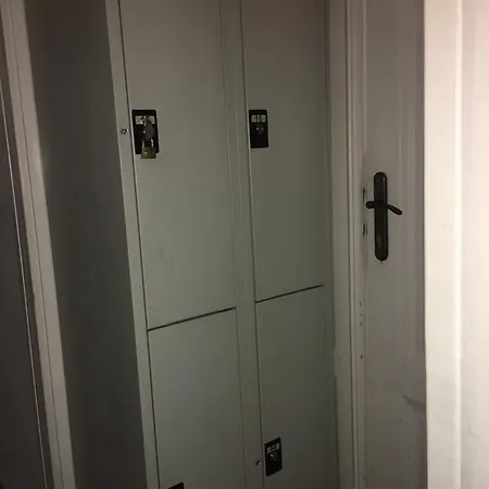 ホステル チチリ ホステル *