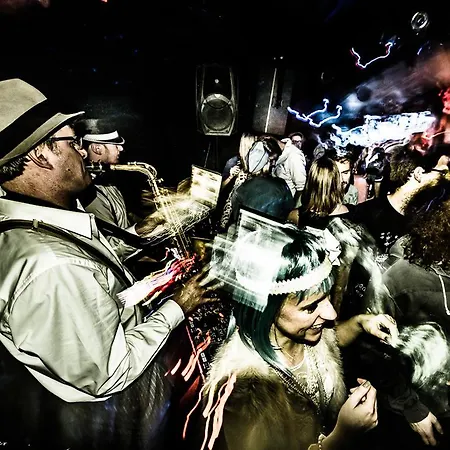 Wombats The Lounge Viena