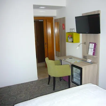 Strebersdorferhof Hotel 3*