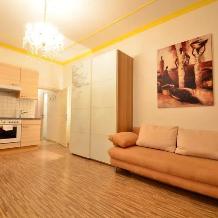 Apartmanhotel Ajo Messe - Contactless Check In 3*
