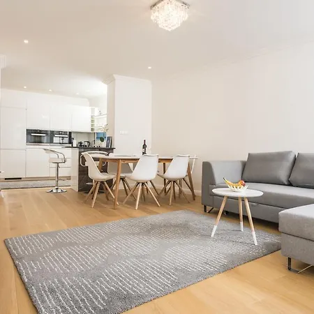 Apartment Exclusive