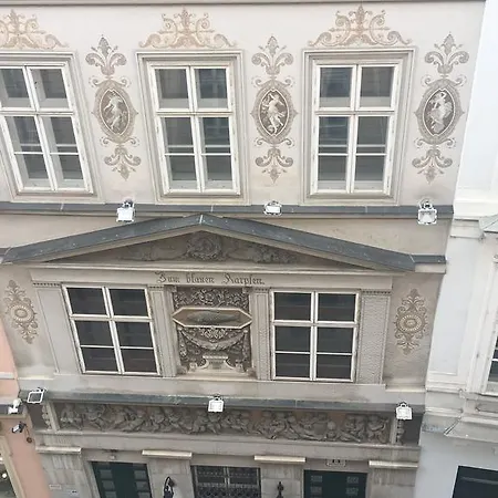Downtown Vienna