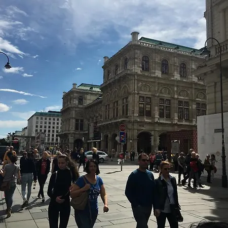 Downtown Apartment Vienna