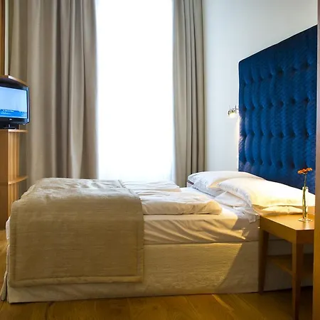 Apartahotel Hilight 4*