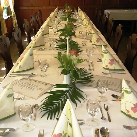 מלון Hotel-restaurant Fritz Matauschek