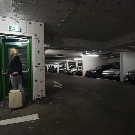 Hotel Design & Budget Schoenbrunn 3*