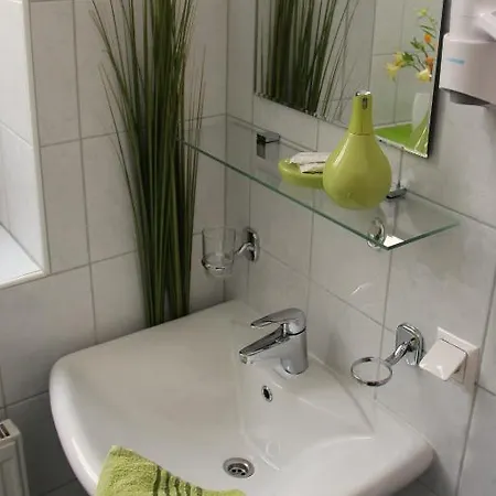De Lux 3*
