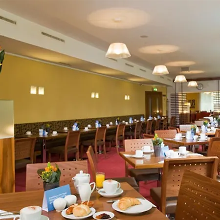 Nh Belvedere Hotel Wiedeń