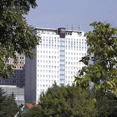Nh Danube 4* Вена