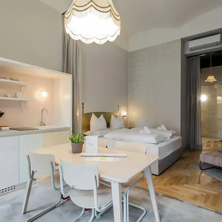 Graetzlhotel Karmelitermarkt * Vienna
