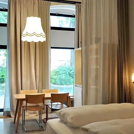 Graetzlhotel Karmelitermarkt *