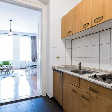 Apartment & Business 1120