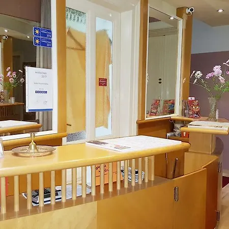 Gasthuis Hotel-pension Astra 2*
