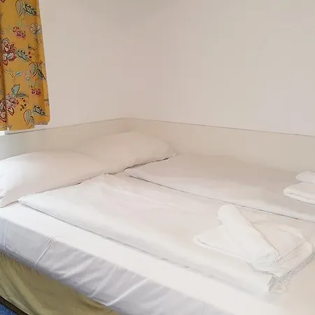 Hotel-pension Astra Gasthuis 2*