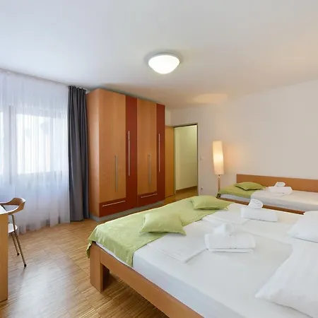 Hotel Korotan Viena