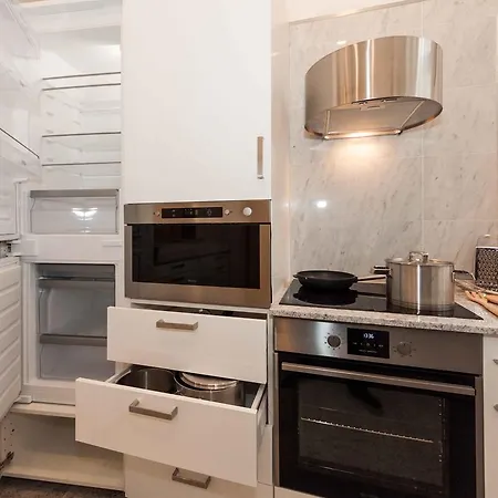 Elegant Apartment Vienna