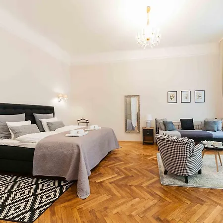 Elegant Vienna