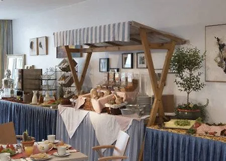 Hotell Allyouneed Vienna4 Wien