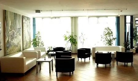 Allyouneed Vienna2 3* Viena