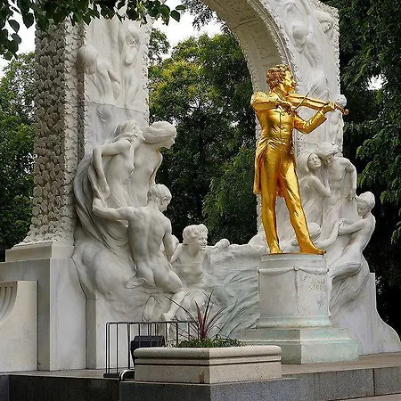 Liechtenstein Panzió 3*