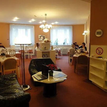 Continental 4*