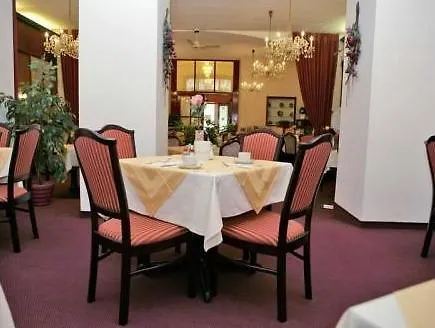 Austria - 3*