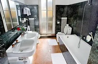 Goldene Spinne 3* Viena