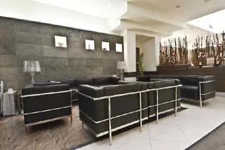 Attaché 3*