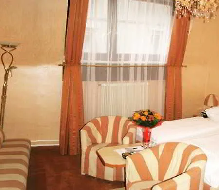 Schweizerhof Hotel