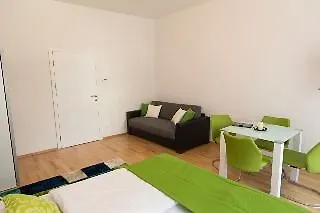 Apartment Checkvienna Lassalleestrasse
