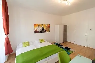 Apartment Checkvienna Lassalleestrasse *