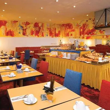 Boltzmann Hotel
