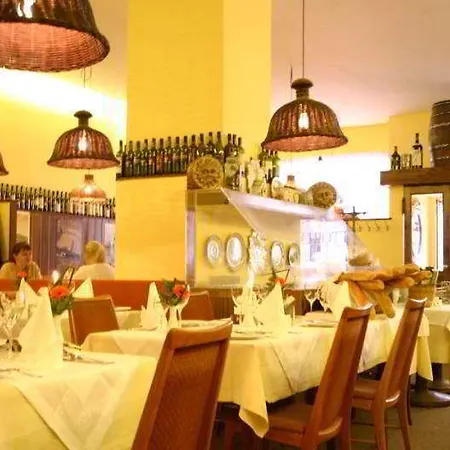 Graben Hotel